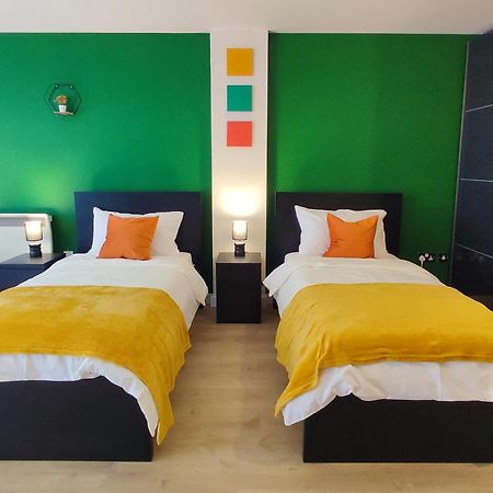 Duplex Apartment In Leeds With King Size Bed - Long Stay Rates Available Eksteriør billede