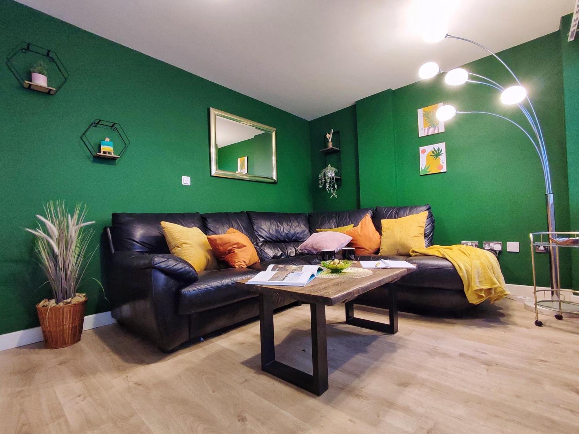 Duplex Apartment In Leeds With King Size Bed - Long Stay Rates Available Eksteriør billede