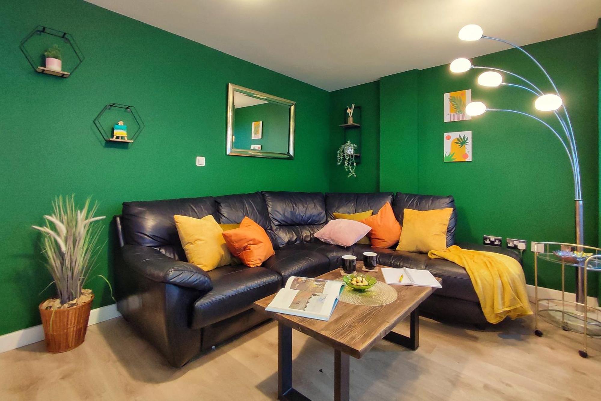 Duplex Apartment In Leeds With King Size Bed - Long Stay Rates Available Eksteriør billede